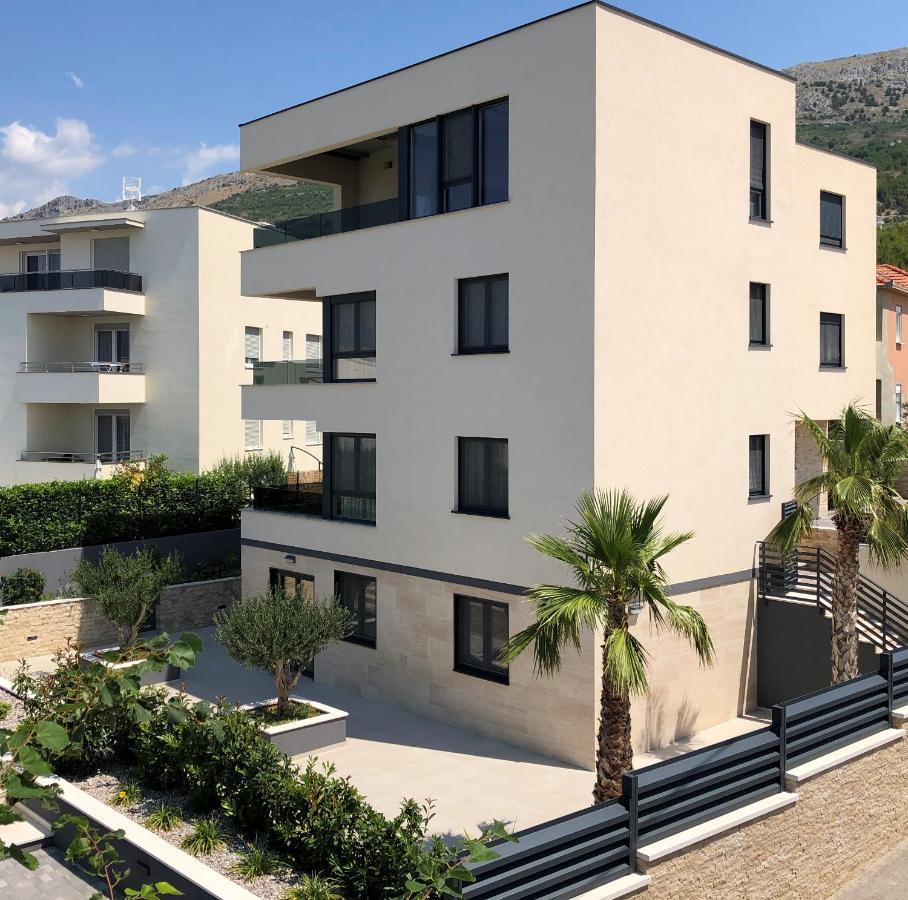 Apartments Villa 19 Подстрана Екстериор снимка