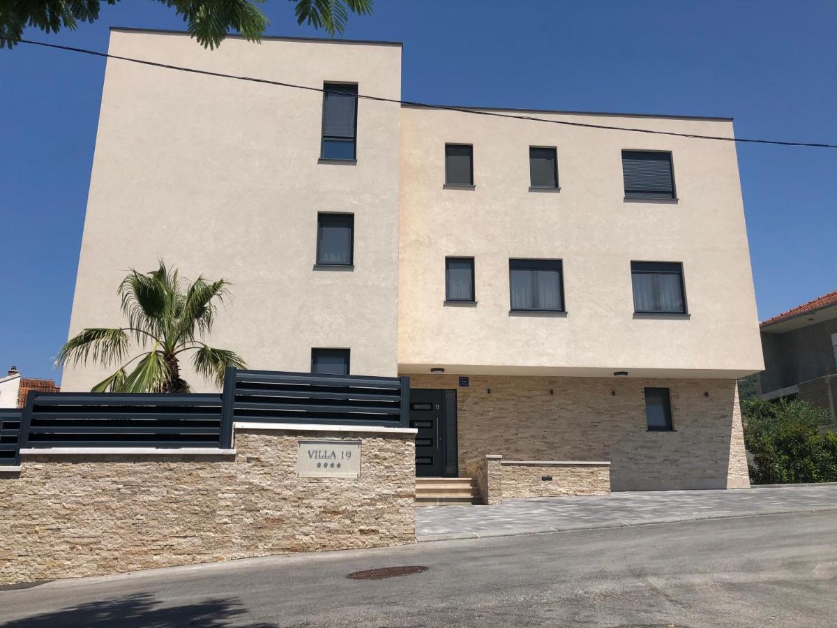 Apartments Villa 19 Подстрана Екстериор снимка