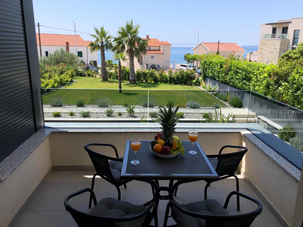 Apartments Villa 19 Подстрана Екстериор снимка