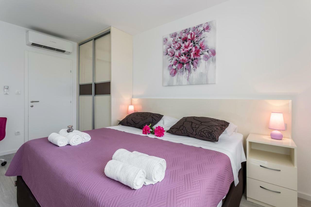 Apartments Villa 19 Подстрана Екстериор снимка